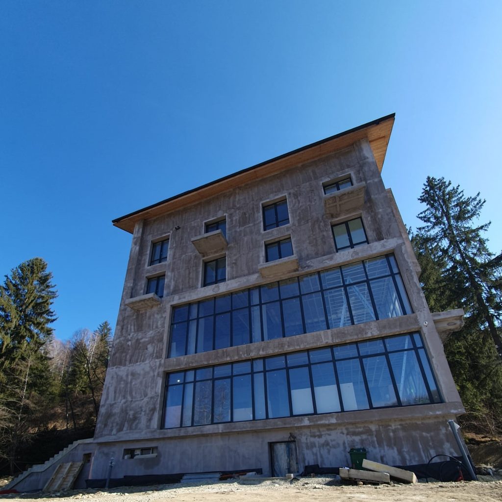Hotel 5